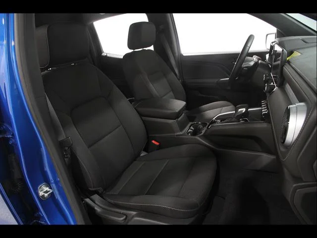 2024 Chevrolet Colorado LT - Photo 19