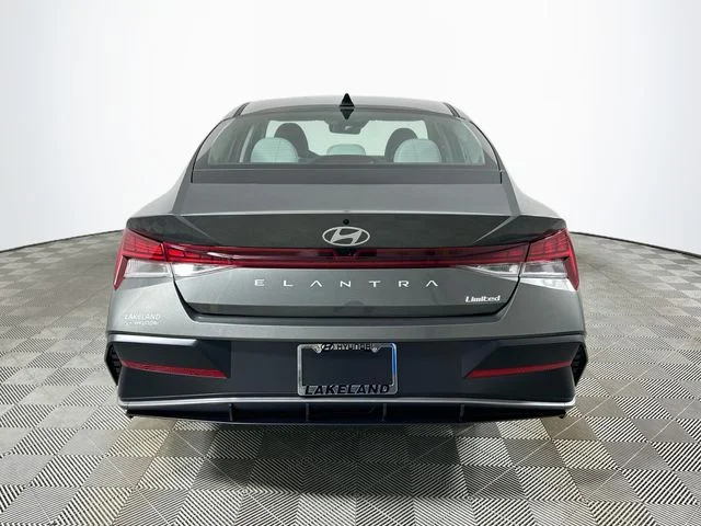 New 2026 Hyundai ELANTRA Limited