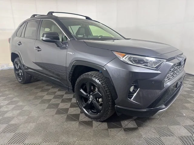 2019 Toyota RAV4 Hybrid XSE AWD's photo