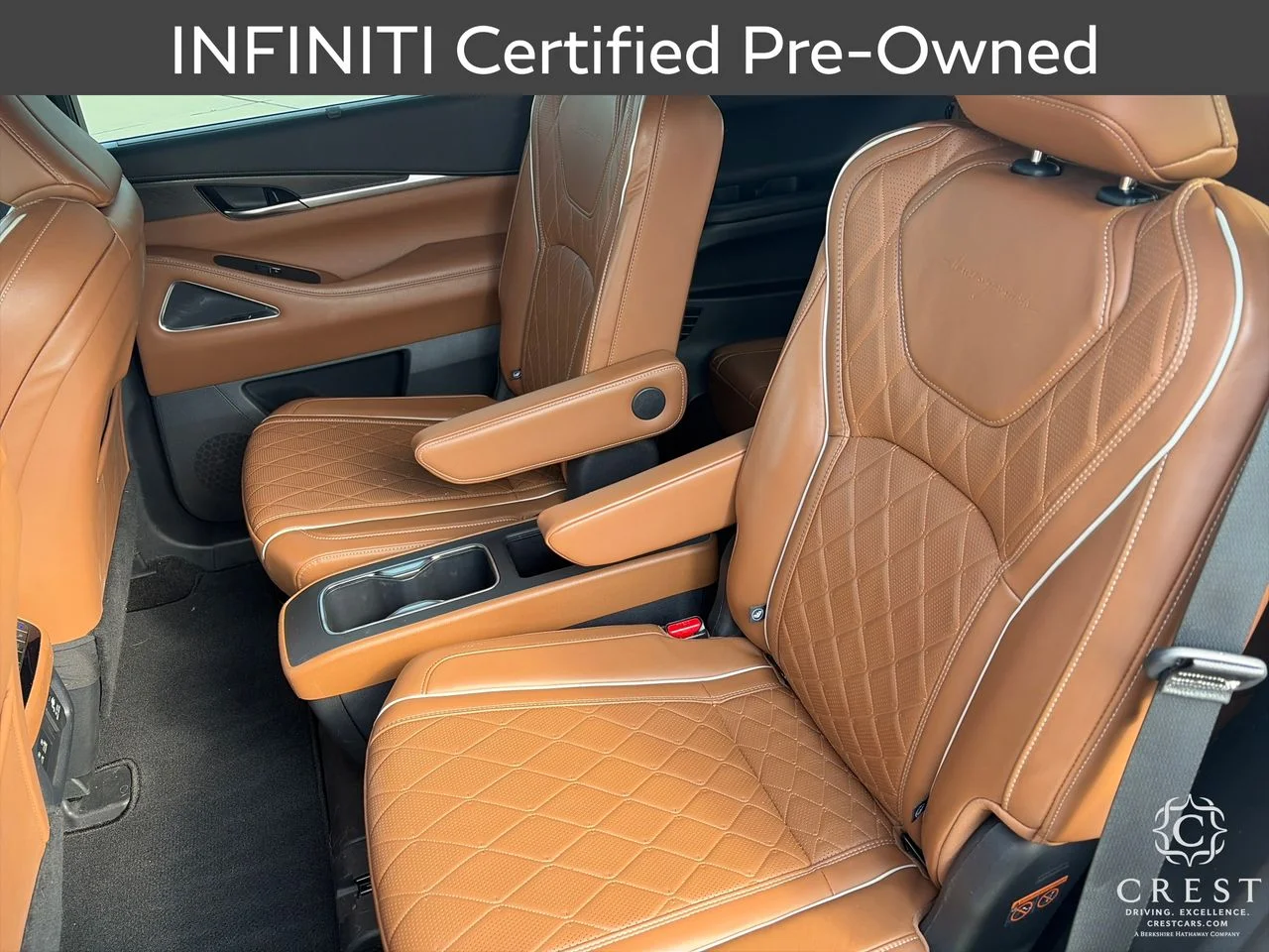 Certified Used 2025 Majestic White Black Obsid INFINITI AUTOGRAPH image 27