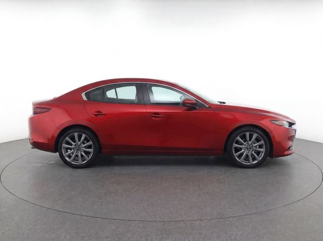 Used 2022 Red Mazda Preferred image 8