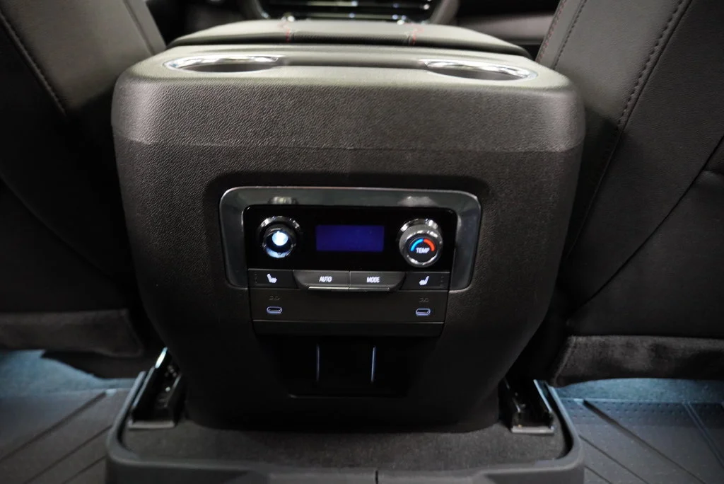 2025 Chevrolet Tahoe RST - Photo 19