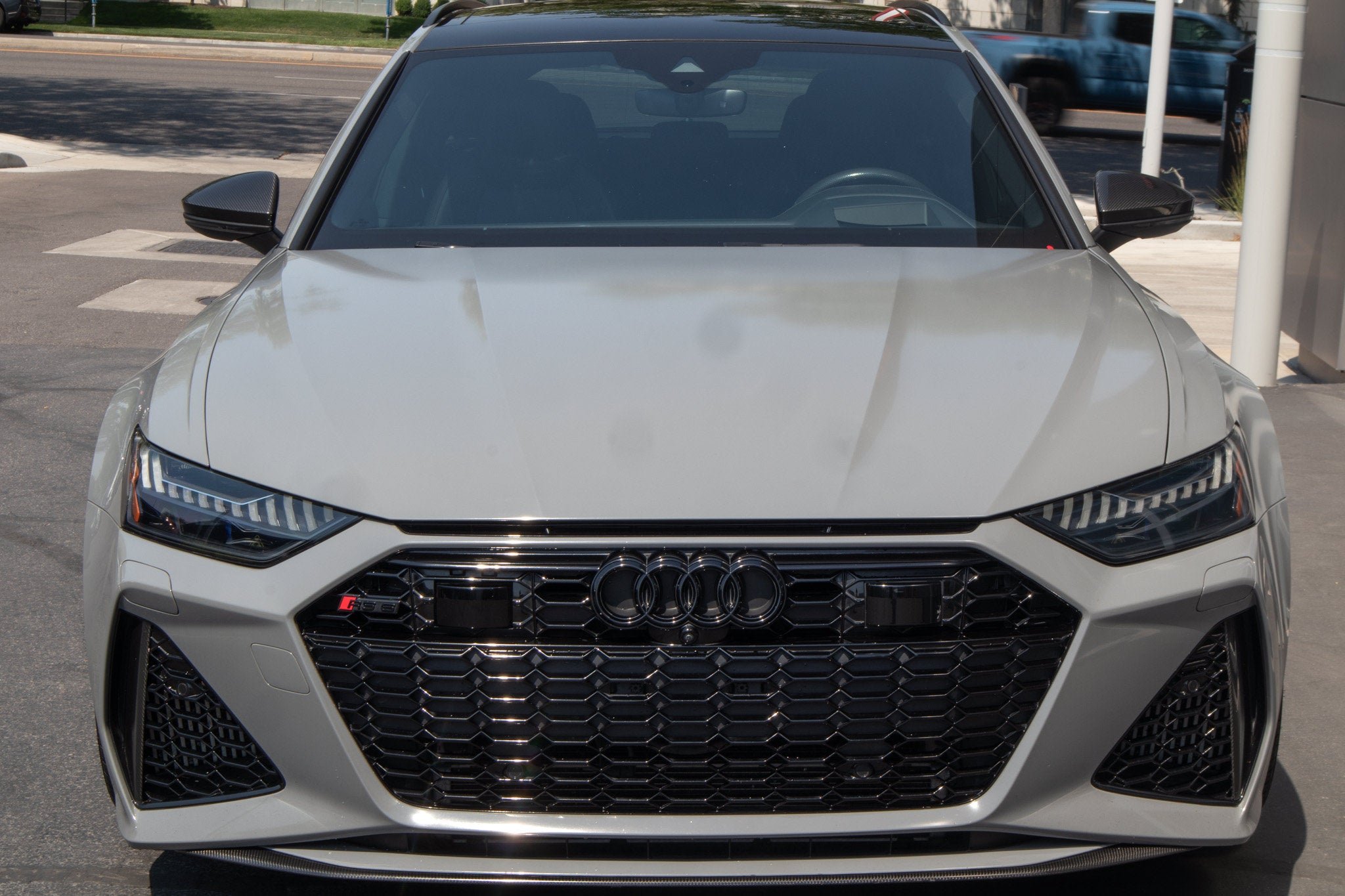 Used 2021 Nardo Gray Audi 4.0 TFSI quattro image 9