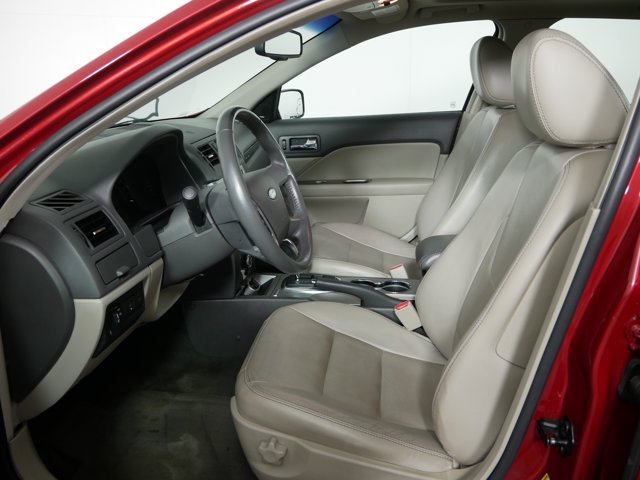 Used 2010 Sangria Red Metallic Ford SEL image 9