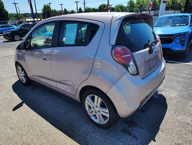 Used 2013 Red Chevrolet 1LT image 6