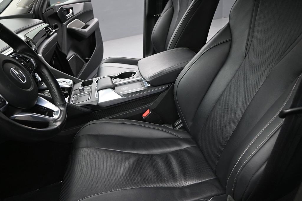 Used 2023 Liquid Carbon Metallic Acura w/Technology Package image 12