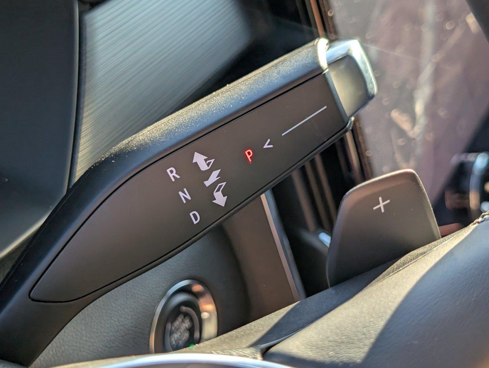 New 2027 Summit White GMC Elevation image 25