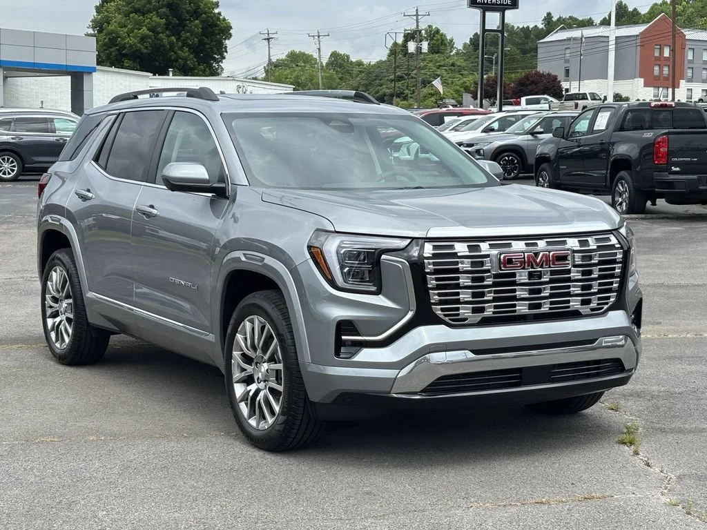 New 2027 Sterling Metallic GMC Denali image 4