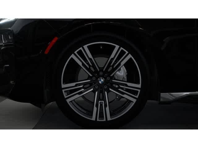 New 2026 Black Sapphire Metallic BMW 740i image 7