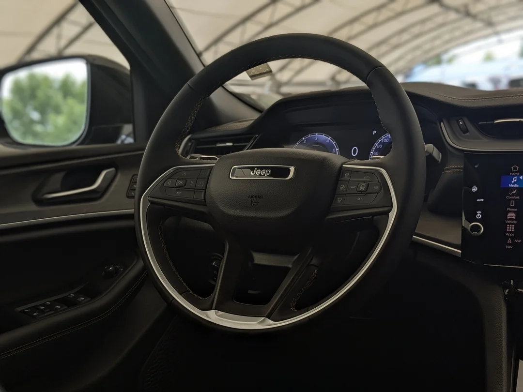 New 2026 Black Jeep 85th Anniversary - - 4x4 - 2.0L Turbo - Dual-Pane Panoramic Sunroof - Trailer Tow Pkg & More! image 16