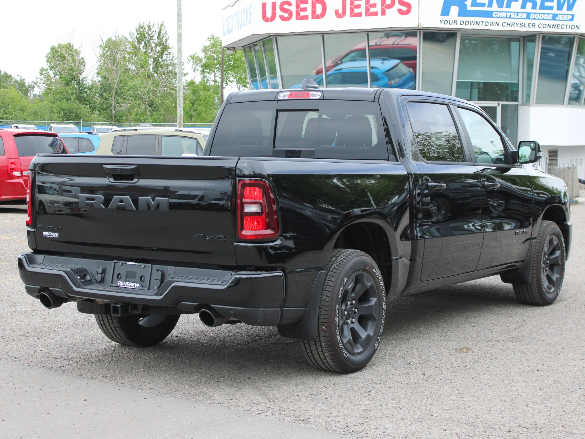 Certified Used 2025 Black RAM Sport * No Accidents | Heated Seats | 360 View Camera | Navigation | One Owner | Twin-Turbo | Alpine image 16