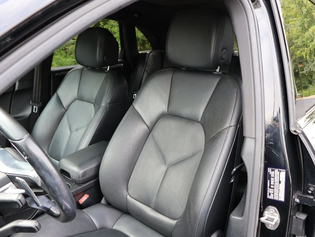 Used 2020 Black Porsche S image 5