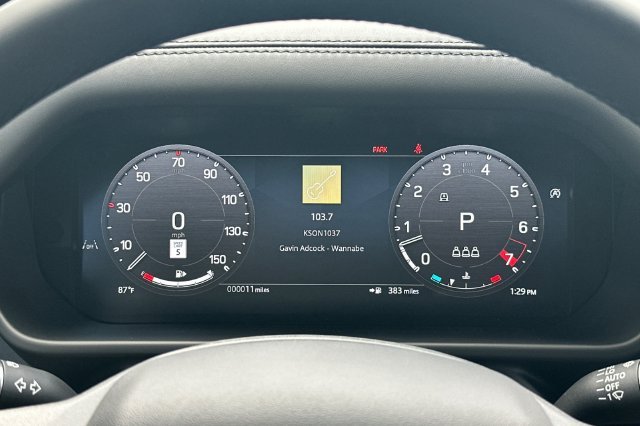 New 2026 Fuji White Land Rover X-Dynamic SE image 23