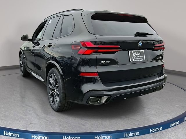 New 2026 Black Sapphire Metallic BMW xDrive40i image 7