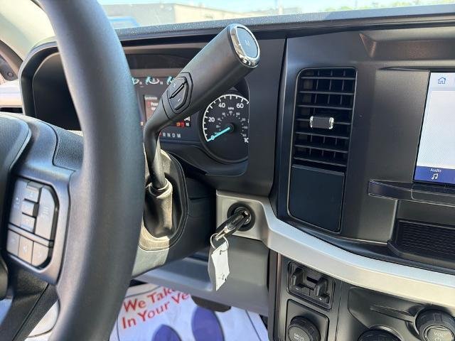 2026 Ford F-350 Super Duty Chassis Cab XL - Photo 57