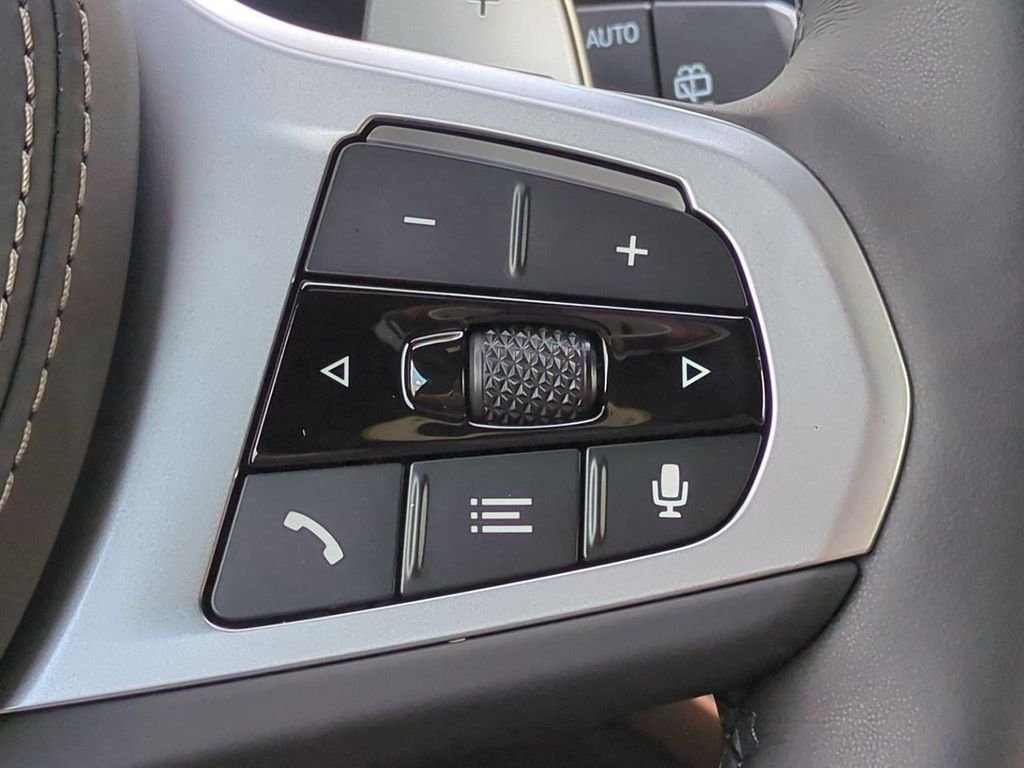 New 2027 Gray Metallic BMW xDrive40i image 26