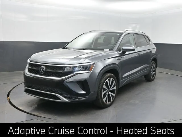 Used 2022 Gray Volkswagen 1.5T SE image 1