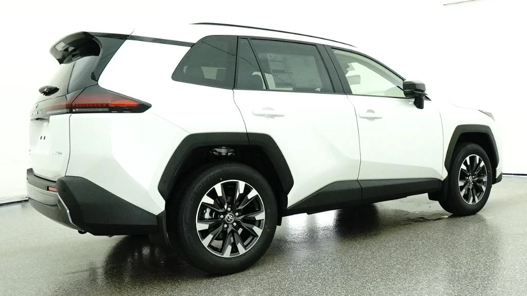 New 2026 Wind Chill Pearl Toyota Limited image 19