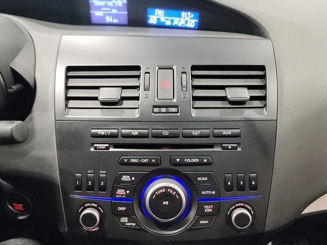Used 2013 Graphite Mica Mazda i Touring image 13