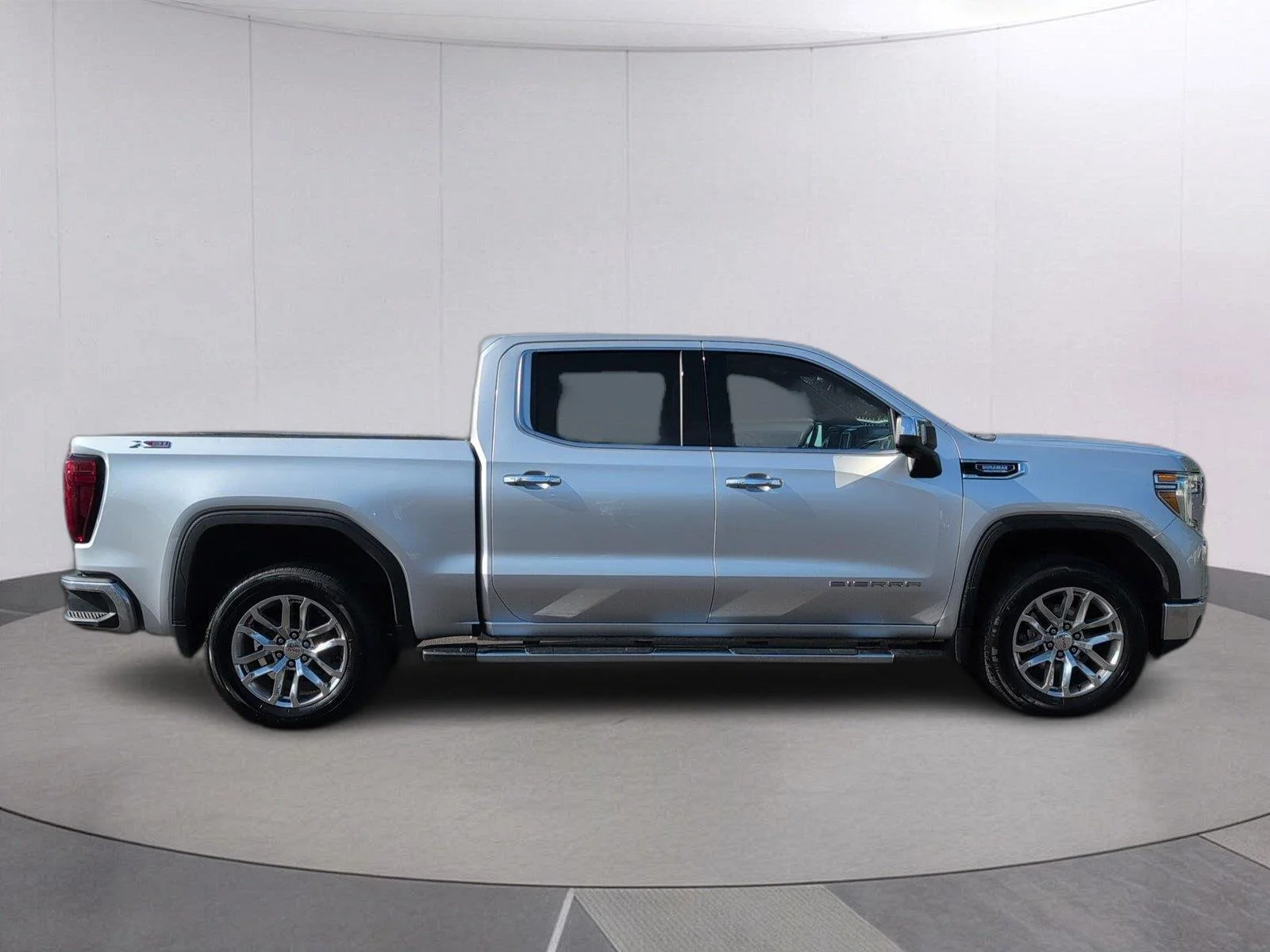 Used 2022 QUICKSILVER METALLIC GMC SLT image 6