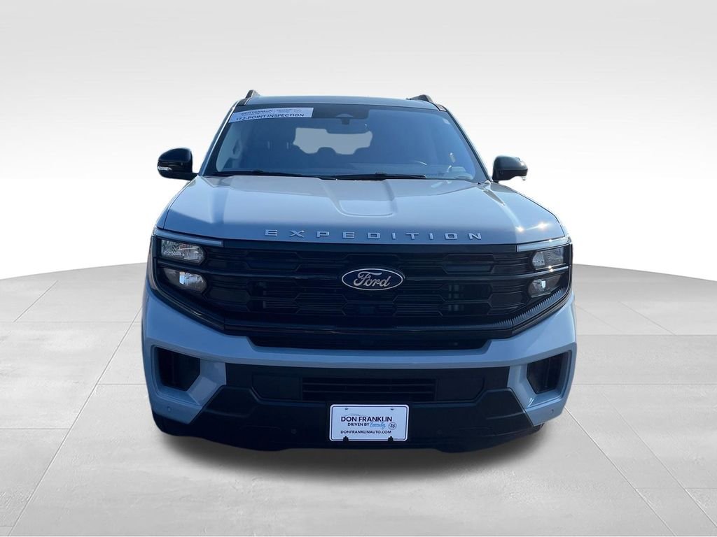 Used 2025 Gray Ford Active image 8