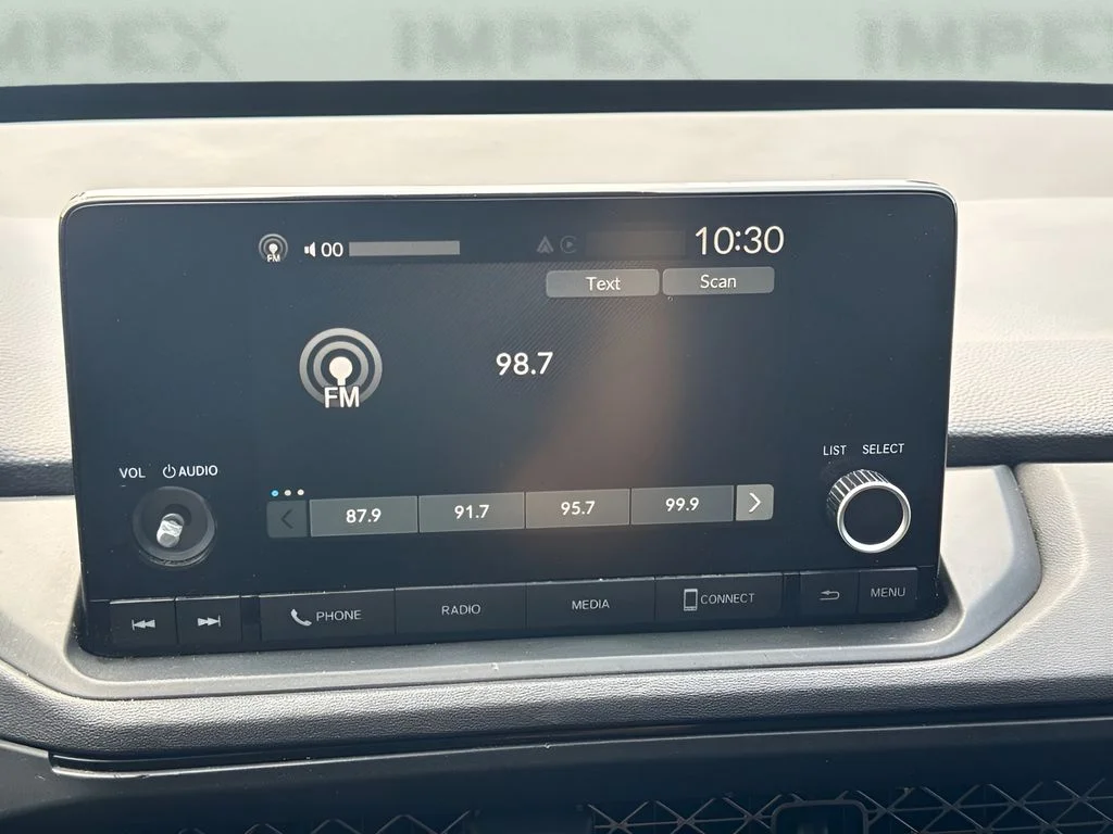 Used 2025 Gray Honda LX image 8