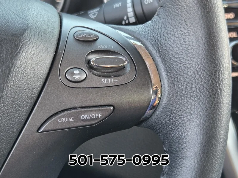 Used 2023 Pearl White NISSAN FWD SV image 30