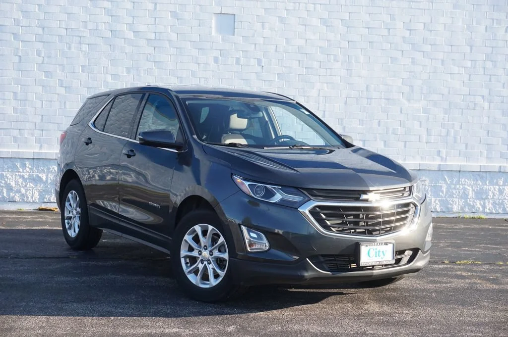 Used 2019 Chevrolet Equinox 2FL with VIN 2GNAXJEV9K6151642 for sale in Grayslake, IL