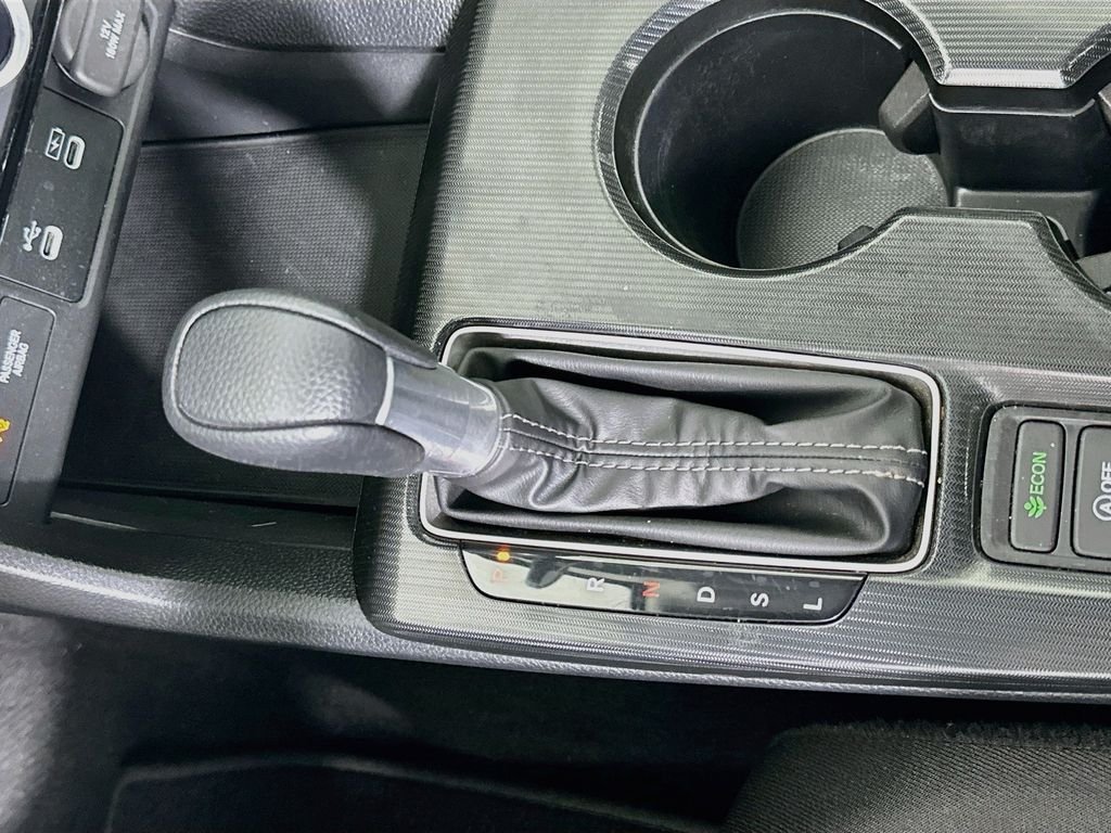 2025 Honda Civic LX - Photo 16