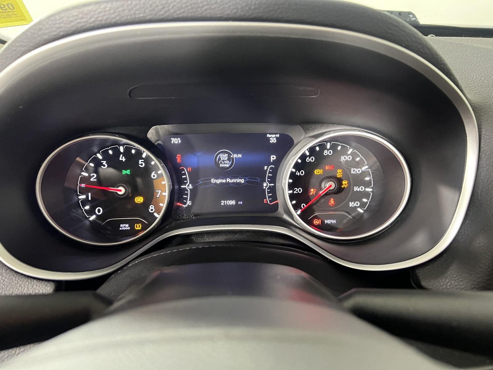 Used 2021 White Clearcoat Jeep Latitude image 16