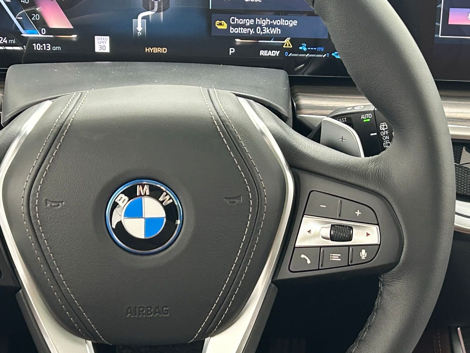 New 2026 Skyscraper Grey Metallic BMW xDrive50e image 13