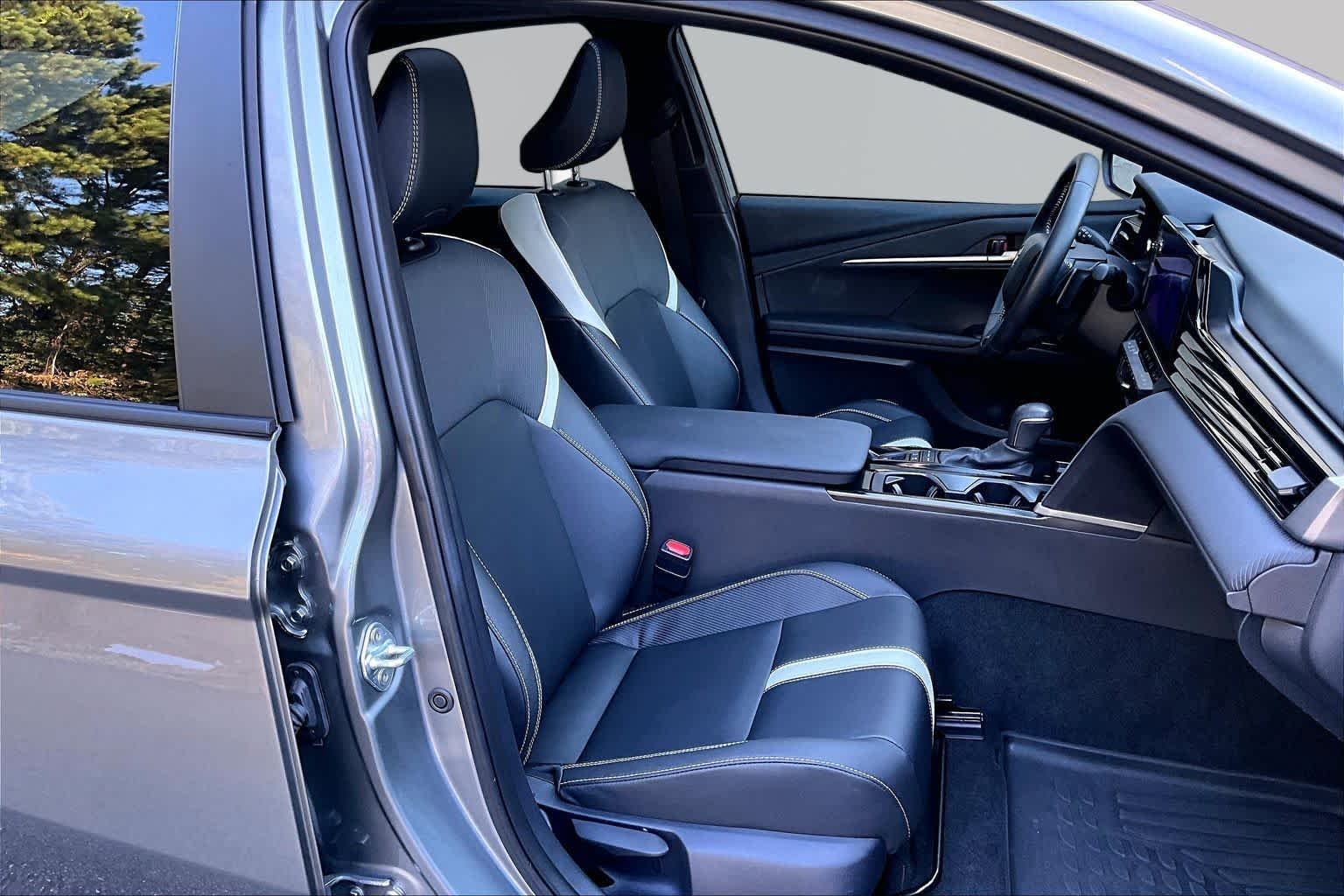 Used 2025 Heavy Metal Toyota SE image 9