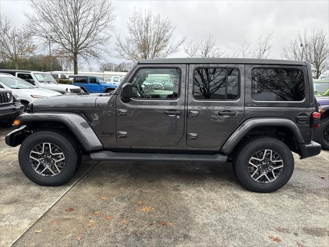 New 2026 Granite Crystal Metallic Clear-Coat Exterior Paint Jeep Sahara image 4
