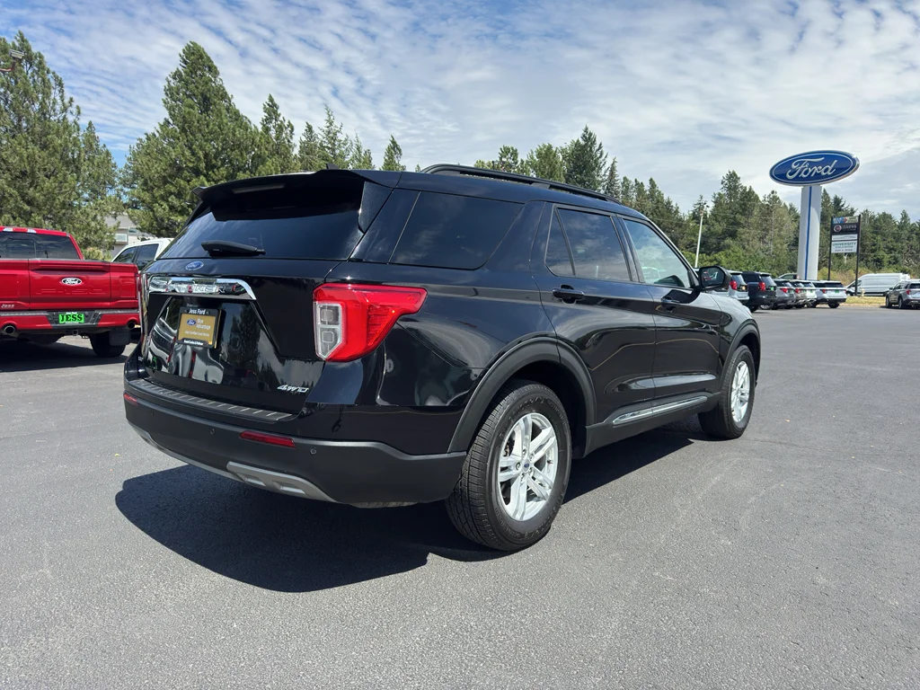 Certified Used 2021 Agate Black Metallic Ford XLT image 6