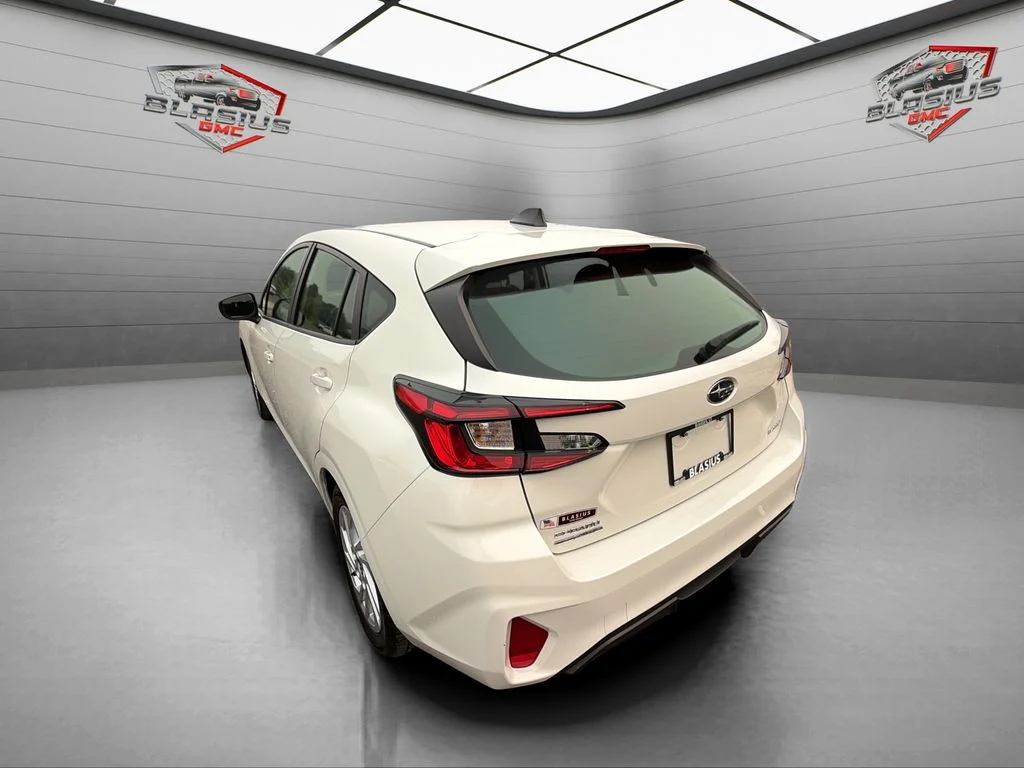 Used 2024 White Subaru Base image 3