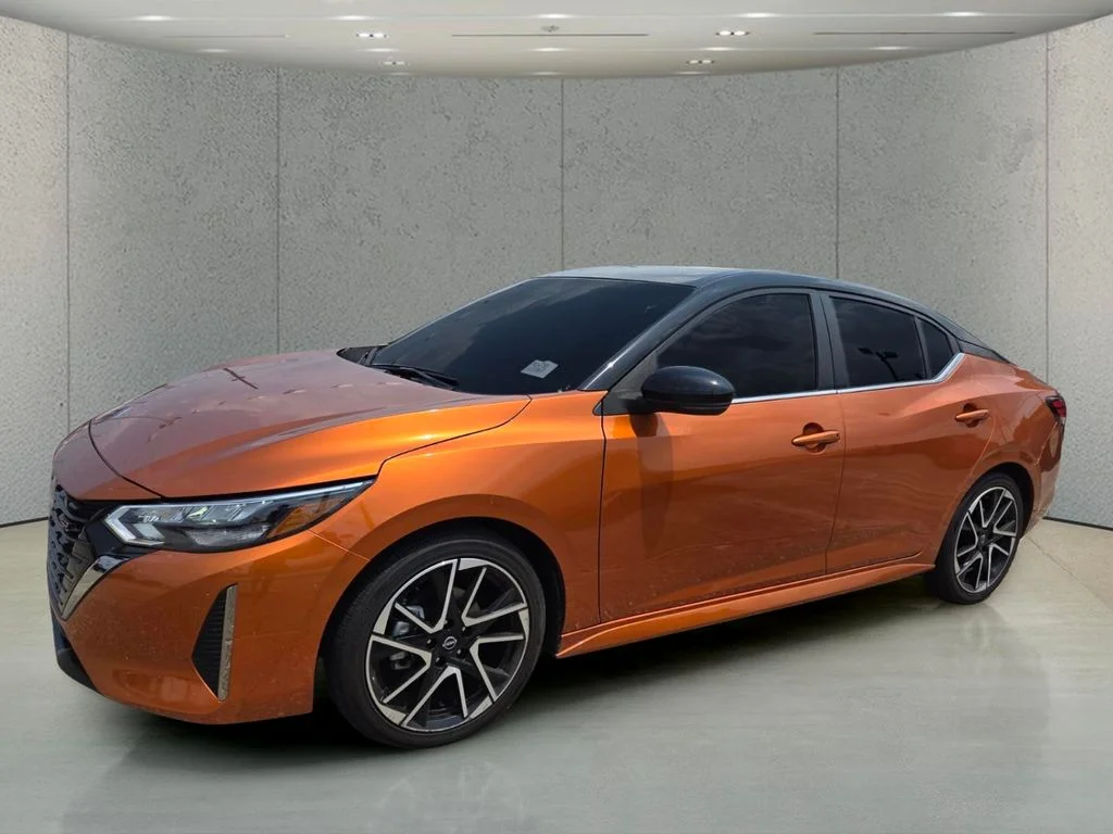 Used 2025 Orange Nissan SR image 9