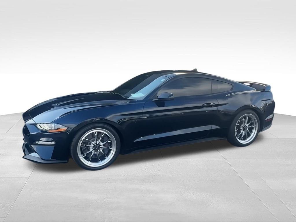 Used 2021 Blue Ford GT Premium image 5