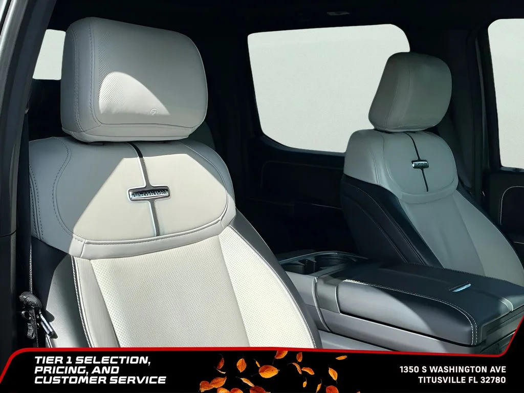 Used 2023 Gray Ford Platinum image 12