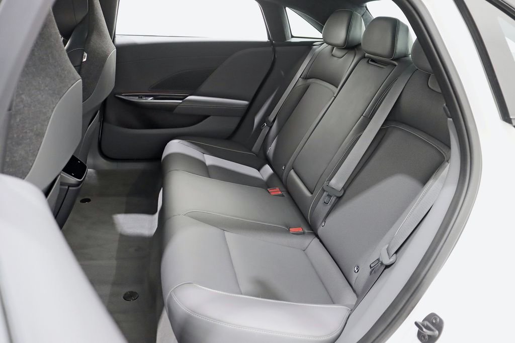 2023 Lucid Air Touring - Photo 35