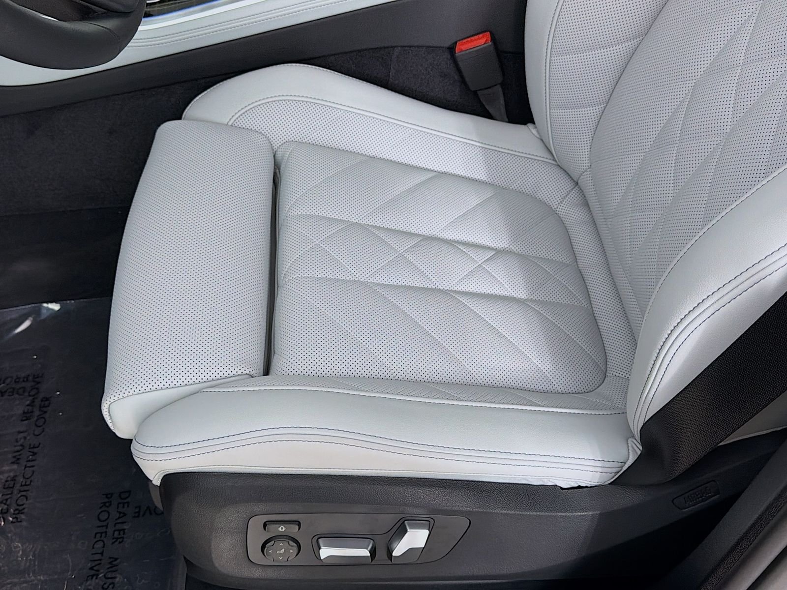 2026 BMW X5 50e - Photo 20