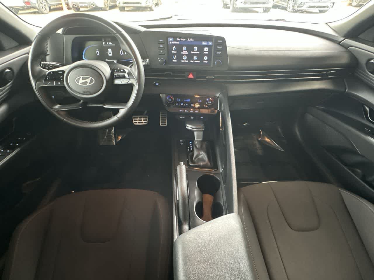 2025 Hyundai Elantra SEL - Photo 24