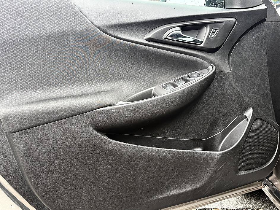Used 2024 Mineral Gray Metallic Chevrolet LT image 16