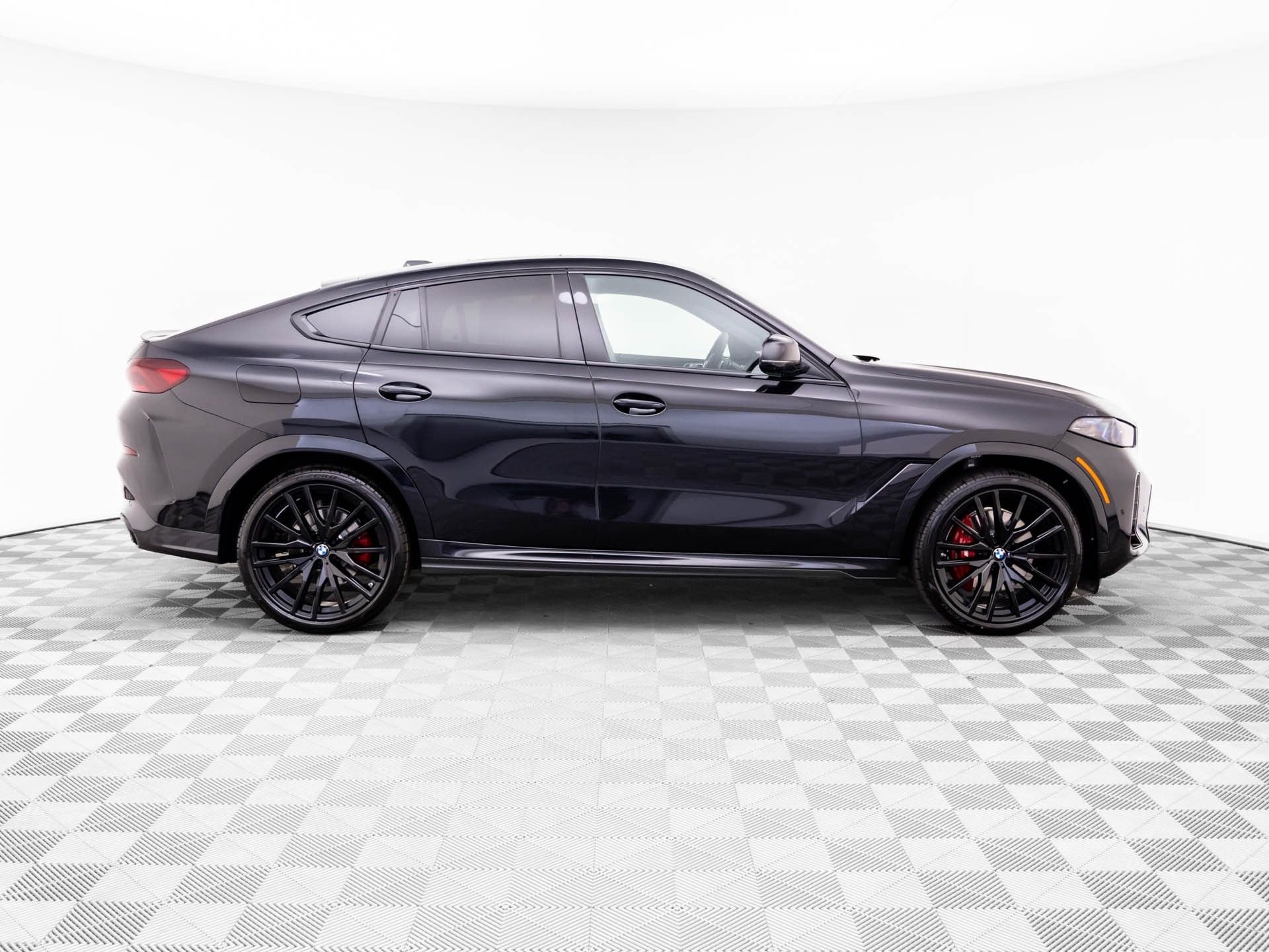 New 2027 Black Sapphire Metallic BMW xDrive40i image 7