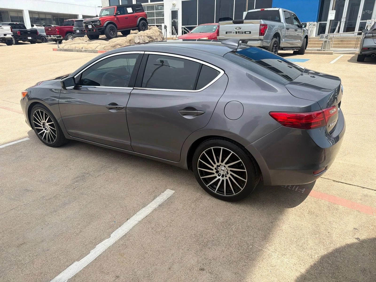 Used 2015 Gray Acura  image 2