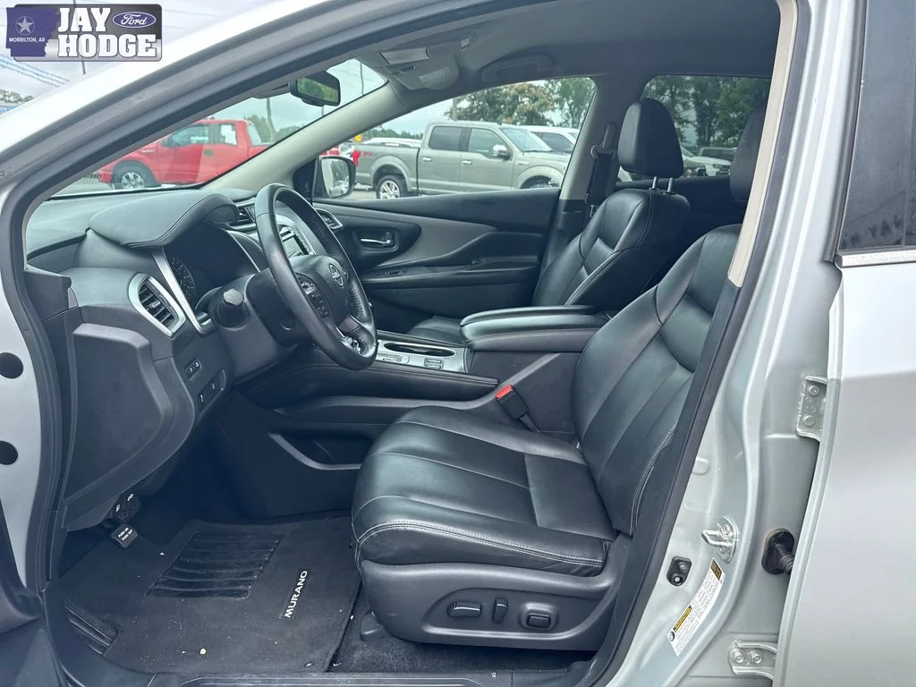 Used 2023 Brilliant Silver Metallic Nissan SV image 11