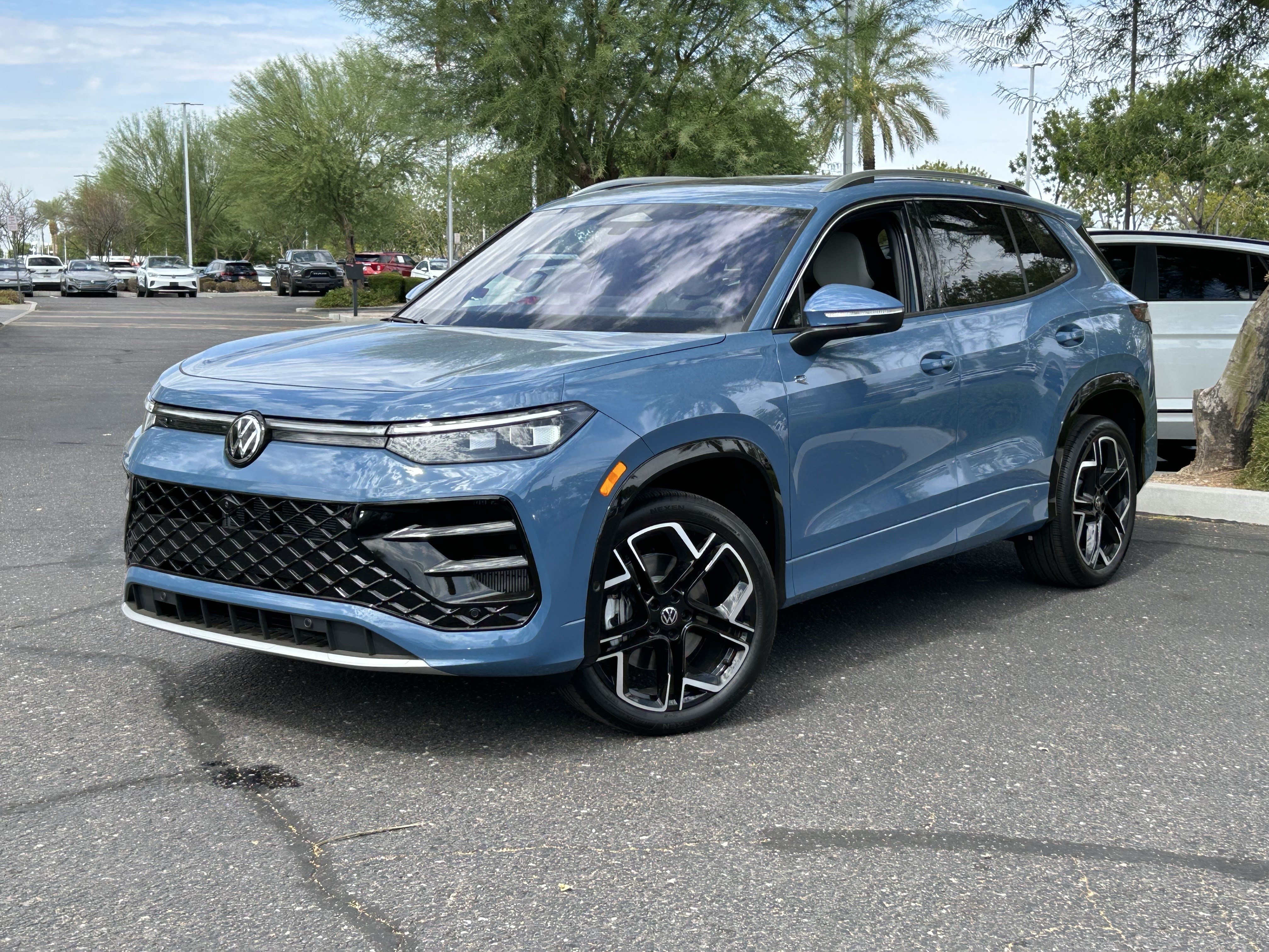 New 2026 Monterey Blue Pearl Volkswagen SEL R-Line Turbo image 21