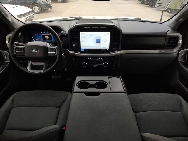 Used 2024 White Ford XLT image 9