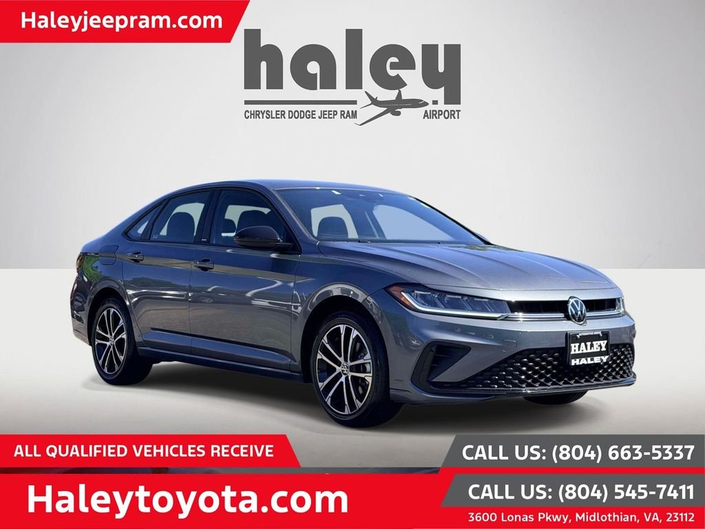 Used 2025 Gray Volkswagen 1.5T Sport image 1