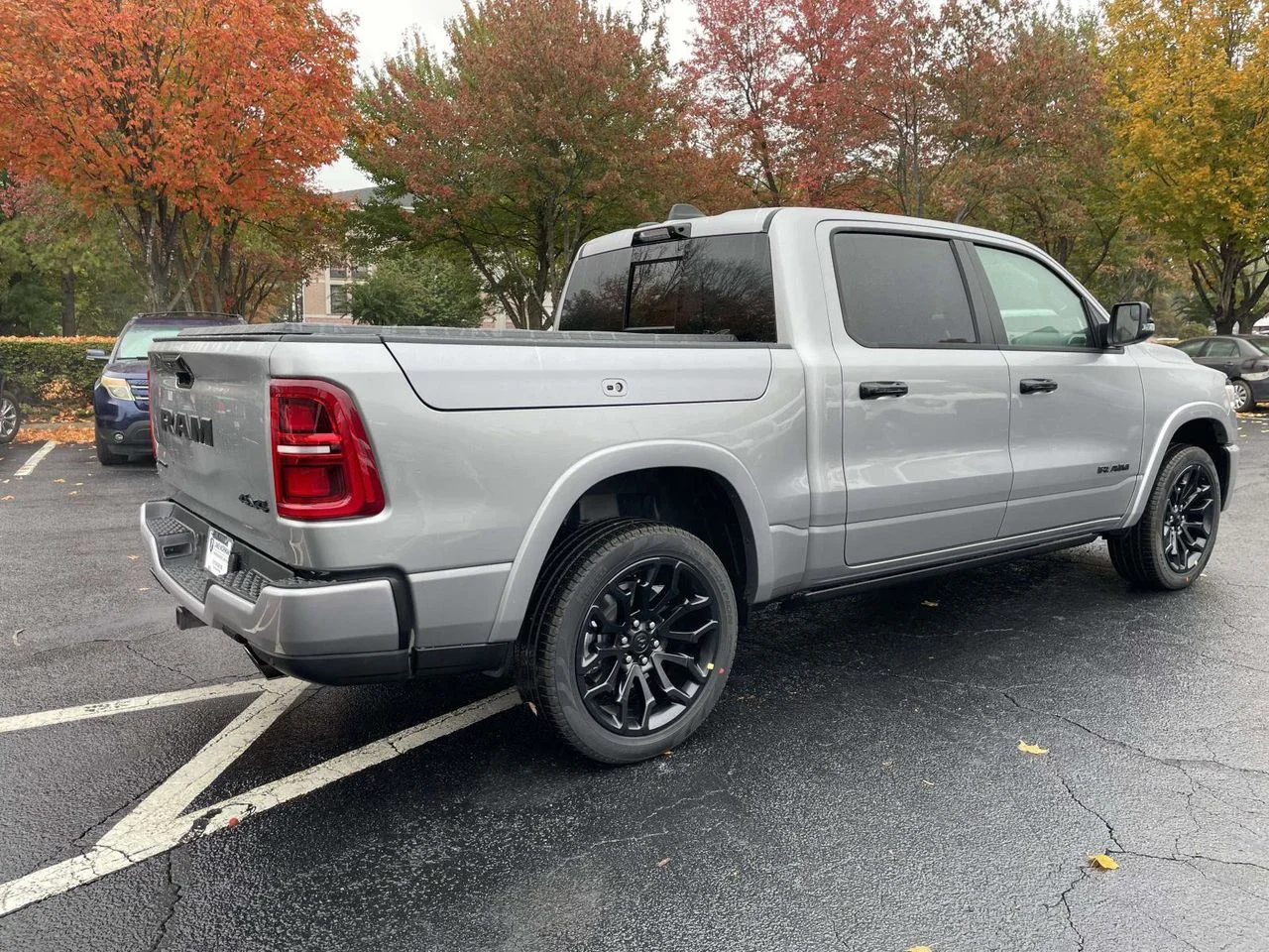 New 2026 Billet Silver Metallic Clear-Coat Exterior Paint RAM Limited image 9