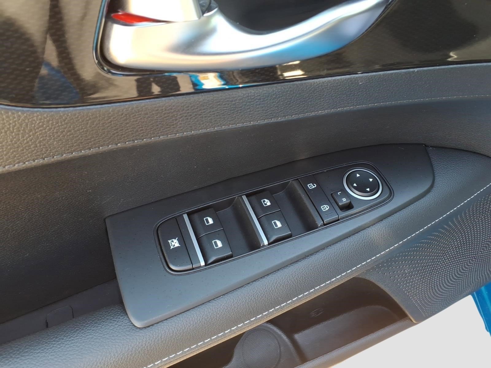 Used 2024 Sporty Blue Spb Kia GT-Line image 16